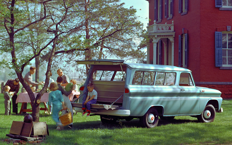 Illustration for article titled See The Chevy Suburban Grow Up In This Great Gallery Of Every Generation